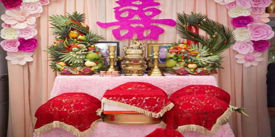 Cách trang trí bàn thờ gia tiên trong ngày cưới ở Miền Nam: