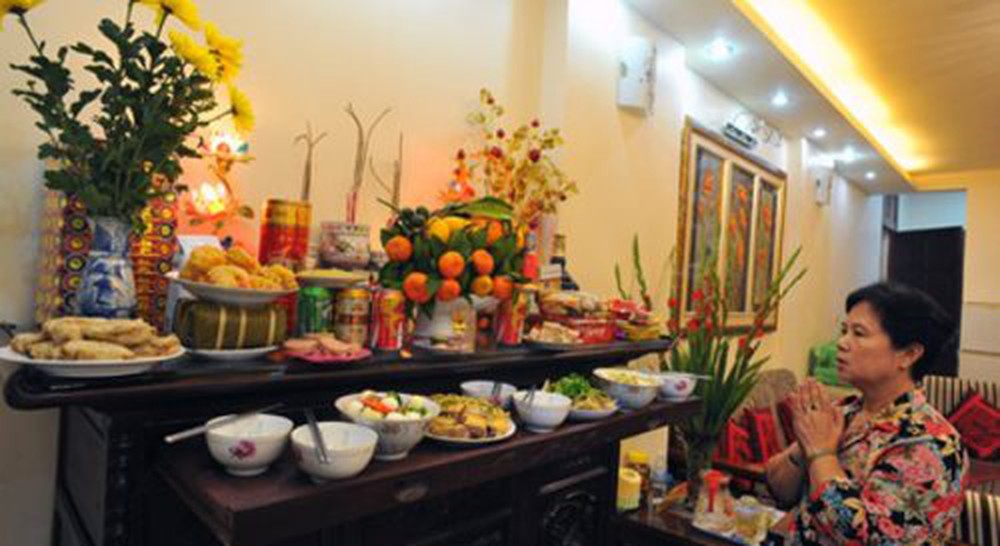 Amazing Vietnam: Bàn thờ tổ tiên ngày tết của người Sài Gòn